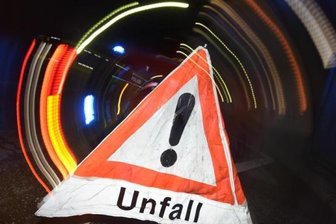 Drei Verletzte bei Auffahrunfall -