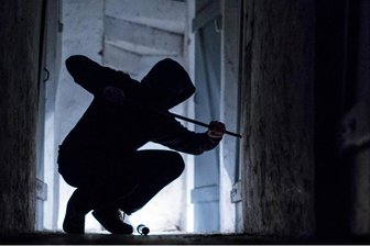Dreister Diebstahl auf Baustelle im Erzgebirge - Bislang unbekannte Täter haben von einer Baustelle in Cranzahl zwei Rollgerüste gestohlen.