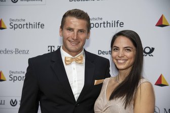 Dresdner Kanu-Olympiasieger Tom Liebscher-Lucz auch privat im Glück - Tom Liebscher-Lucz und seine Frau Dora sind zum zweiten Mal Eltern geworden. Nach Zoey kam die zweite Tochter Kira am Dreikönigstag zur Welt.