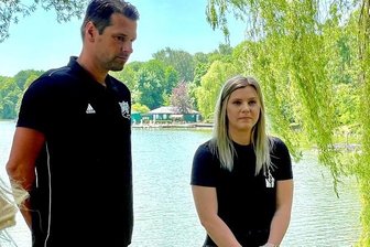 Dritter Neuzugang beim BSV Sachsen Zwickau - Anna Frankova (r.) mit BSV-Trainer Norman Rentsch.