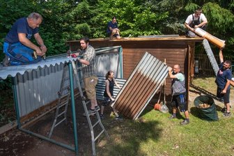 DRK-Helfer packen auch bei Hitze an - 