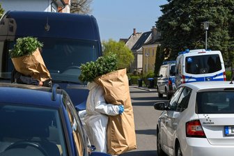 Drogen-Razzia in Waldheim: Polizei wird fündig - Bei der Razzia wurden auch Beweismittel sichergestellt.