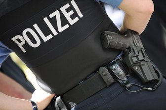 Drogenermittlungen: Polizei durchsucht Wohnungen in Zwickau und St. Egidien -