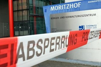 Drohung gegen Chemnitzer Jugendamt: Angeklagte entschuldigt sich - Wiederholt musste das Verwaltungsgebäude im Moritzhof im Herbst 2018 wegen telefonischer Drohungen geräumt werden. 