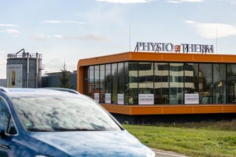 Drohung per Anwalt: Wie das vogtländische Unternehmen Physiotherm unliebsame Bewertungen aus dem Internet kippt - Die Treuener Firma Physiotherm wurde von ehemaligen Mitarbeitern im Internet schlecht bewertet.