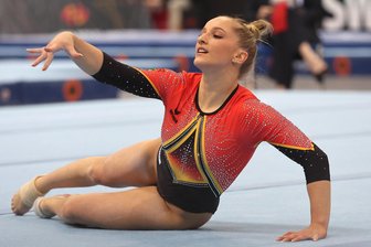 DTB-Pokal: Schönmaier und Quaas turnen zu Gold - Doppel-Europameisterin Karina Schönmaier beim DTB-Pokal in Stuttgart.