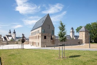 Duales Studium in Plauen: Hochschule lädt zum Kennenlernen ein - Am Samstag lädt die Duale Hochschule in Plauen zu einem Informationstag ein.