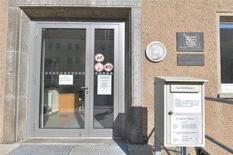 Dubiose Gefälligkeit: Mittelsachse soll Zehntausende Euro „geparkt haben“ - Vor dem Amtsgericht an der Heinrich Heine Straße in Freiberg musste sich diese Woche ein 41-jähriger Mittelsachse wegen Geldwäsche verantworten.