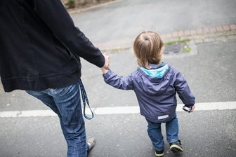 «Düsseldorfer Tabelle»: Mehr Geld für Trennungskinder -