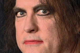 Dunkle Quelle: Als "The Cure" ihr Meilenstein-Album veröffentlichten - Robert Smith - Frontmann