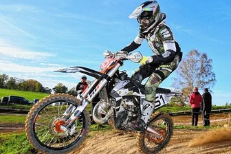 Duo verfolgt hohe Ziele - Wie beim Finale der vergangenen Saison will Sky Dombrowski auch zum Auftakt der neuen Serie in Dahlen überzeugen. 