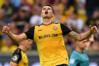 Dynamo Dresden gewinnt wildes Derby gegen Aufsteiger Energie Cottbus - Dynamos Philip Heise nach einer vergebenen Chance. Am Ende traf er doch noch.