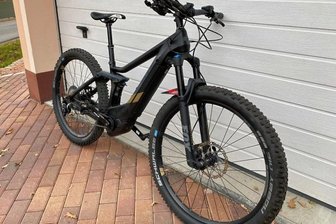 E-Bike-Diebstahl: Experten raten zu Doppel-Schloss - Eines der beiden am Silvestertag in Meerane gestohlenen E-Bikes der Marke Cube. 