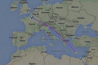 Egyptair-Maschine: Russischer Geheimdienstchef spricht von Anschlag - Auf der Internetseite Flightradar24 ist die Flugroute bis zum Abbruch der Kommunikation nachgezeichnet.