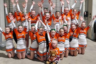 Ehemalige Cheerleader der Niners Chemnitz sind glücklich in der neuen Heimat - Die Sweet Cloverinies haben sich bei den regionalen Meisterschaften für die nationalen Titelkämpfe am kommenden Wochenende in Ulm qualifiziert. Für die Cheerleader des CPSV ist das ein großer Erfolg.