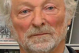 Ehemaliger Leiter der Stasi-Unterlagenbehörde zu seiner Promotion trotz des FDJ-Austritts - 