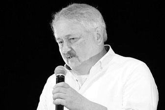 Ehemaliger Weltklasse-Kugelstoßer Rolf Oesterreich verstorben - Rolf Oesterreich - Kugelstoßer