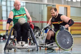 Ehrgeiziges Duo voller Leidenschaft - Maik Baumann (l.) und Swen Michaelis spielen natürlich nur im Training gegeneinander, ansonsten gemeinsam in der Auswahl.