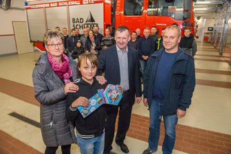 Ehrung für jungen Erzgebirger: Zwölfjähriger verhindert größeren Brand - Ehrung für Fabian Lange (12). Seiner Hilfe ist es zu verdanken, dass bei dem Brand nichts Schlimmeres passierte.