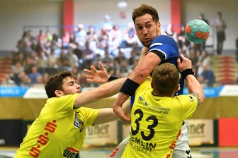 EHV Aue bezwingt HC Empor Rostock 34:23 - In der zweiten Handball-Bundesliga hat der EHV Aue am Samstagabend gegen Empor Rostock gewonnen.