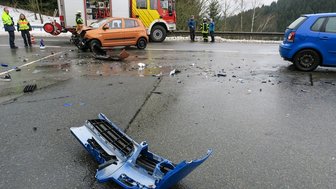 Eibenstock: Vier Verletzte bei Kollision auf B 283 -