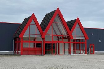 Eich trotzt dem Unwetter: Dorfpicknick in den Supermarkt verlegt - Ab 29. Juni zieht ins „Spektrum“ der Restemarkt Philipps. Am Samstag findet dort auch das Dorfpicknick statt.