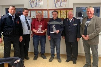 Eichigter Wehr wählt und ehrt - 