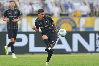 Eigengewächs mit Kämpferherz: Roman Eppendorfer verlängert vorzeitig beim Chemnitzer FC - Seit seinem sechsten Lebensjahr spielt Roman Eppendorfer beim Chemnitzer FC.