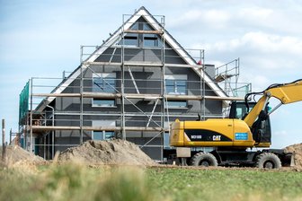 Eigentümerverband fordert Entlastung bei erster Immobilie -  Eigentümerverband Haus und Grund schlägt finanzielle Anreize vor, um mehr Menschen in Wohneigentum zu bringen.