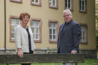 Ein Bund fürs Berufsleben - Jana Rickhoff und Dirk Müller leiten die IB Mitte, eine Tochtergesellschaft des Internationalen Bundes, in Chemnitz. Die Gesellschaft ist seit 1991 in der Stadt vertreten und unterhält zahlreiche Einrichtungen auf dem Gelände an der Flemmingstraße.
