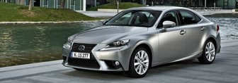 Ein Exot in der Business-Klasse - Der Lexus IS 300F-Sport punktet nicht nur mit elegantem Design. 