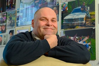 Ein Fernfahrer aus Sachsen, der für sich das Paradies gefunden hat - Nur zu Besuch: Jedes Jahr kurz vor Weihnachten kommt Udo Stalph in seine sächsische Heimat.