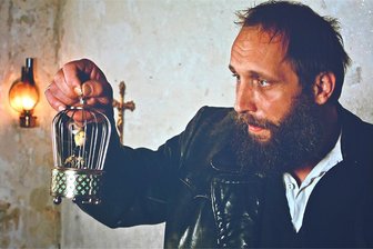 Ein Film als Psychogramm eines Serienmörders: „Karl Denke - der Kannibale von nebenan“ in Adorf uraufgeführt - Der Adorfr Schauspieler in der Rolle des Karl Denke.