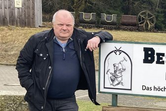 Ein Jahr Bürgermeister in Muldenhammer: Sieben Fragen an Wolfgang Schädlich - Wolfgang Schädlich an der Grube Tannenberg. Seit einem Jahr ist er Bürgermeister von Muldenhammer.