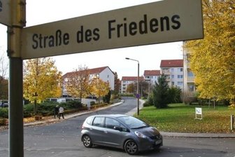 Ein Jahr und neun Monate auf Bewährung für Lichtensteiner Reifenstecher - Im Lichtensteiner Wohngebiet an der Straße des Friedens schlug der Täter mehrfach zu.