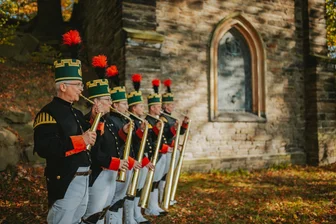 Ein Klang mit Geschichte: Bergmusikkorps Saxonia feiert 200 Jahre Russisch Hörner in Freiberg - Das Bergmusikkorps Saxonia Freiberg führt die Tradition der Russisch Hörner fort.