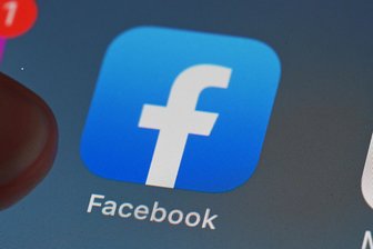 Ein Klick für 900 Euro: Chemnitzer zahlt Strafe nach beleidigendem Facebook-Post - Mit einem Facebook-Post beschäftigte sich das Chemnitzer Amtsgericht am Mittwoch.