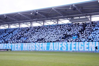 Ein Kommentar zur Aufstiegsreform: Zeit für mehr Gerechtigkeit - Meister müssen aufsteigen! Das wollen auch die himmelblauen Anhänger des Chemnitzer FC.