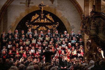 Ein Konzert zu Ehren der Goldenen Pforte: Monteverdis „Marienvesper“ erklingt im Dom zu Freiberg - Der Freiberger Domchor wird am Samstag Teil der „Marienvesper“ im Dom zu Freiberg.