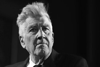 Ein Mensch brennt: Kultregisseur David Lynch ist tot - David Lynch.