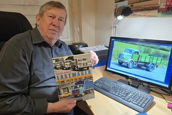 Ein Muss für Freunde alter Brummis: Zwickauer rollt mit Buch die Geschichte der DDR-Lastwagen neu auf - Günther Wappler verbringt viel Zeit im Arbeitszimmer seiner Plattenbauwohnung in Zwickau-Eckersbach. Der gebürtige Königswalder stellt sein jüngstes Werk in der Werdauer Tuchfabrik vor.