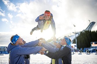 Ein Ort ehrt seine große Tochter: Mehrzweckhalle im Erzgebirge trägt bald den Namen „Denise Herrmann-Wick“ - Wenn die Nationaltrainer eine Athletin hochleben lassen, ist vieles sehr gut gelaufen. Denise Herrmann-Wick bei ihrem letzten Weltcup in Oslo.