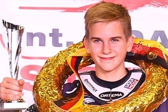 Ein Schneeberger stemmt sich gegen die US-Übermacht - Lokalmatador Dominique Thury sorgte im Finale vor mit einer Aufholjagd für Stimmung in der Chemnitz Arena.