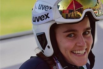 Ein Schritt in Richtung Damentournee - Selina Freitag muss im Weltcup einmal unter die Top 8 oder zweimal die Top 15 kommen, um sich für Olympia in Peking zu qualifizieren.