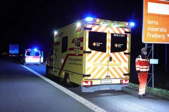 Ein Toter bei Lastwagenunfall auf der A 4 bei Siebenlehn -