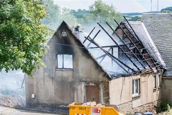 Ein Verletzter bei Dachstuhlbrand in Obersaida - 