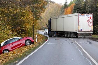 Ein Verletzter bei Unfall auf B 101 bei Freiberg -