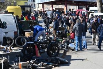 Ein Wiedersehen mit dem Minol-Pirol - Der Oldtimer-Teilemarkt am Samstag in Reichenbach.