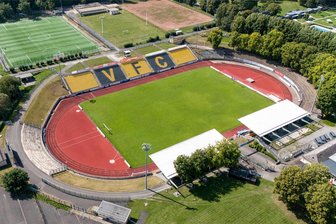 Einbruch beim VFC Plauen: Serientäter muss jahrelang ins Gefängnis - Das Gelände des VFC Plauen im Stadtteil Haselbrunn: Mehrfach waren dort im Jahr 2021 Einbrüche verübt worden - mit beträchtlichem Schaden.