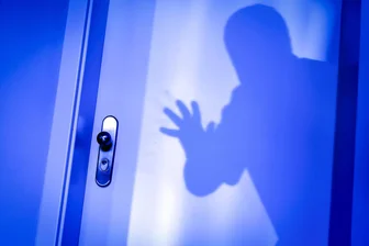 Einbruch im Erzgebirge: Rätsel um gestohlene Schnitzfiguren - Die Polizei weiß noch nicht, wie die Täter in das Vereinsgebäude Am Frischen Brunnen gelangt sind.